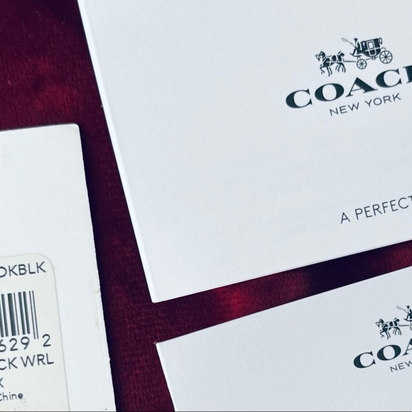 COACH X DISNEY MICKEY KISSLOCK WRISTLET/CLUTCH ❤️LIMITED EDITION ❤️Mint cond… - Picture 6 of 10